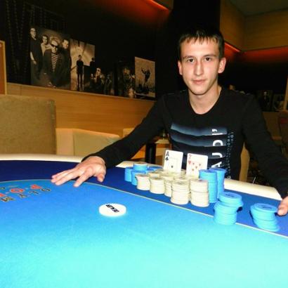 Private hire of poker table in Bratislava